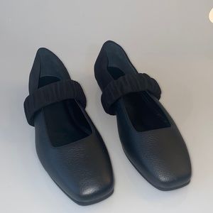 M. Gemi The Ballare Black Tumbled Leather 40